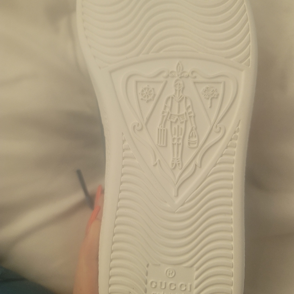 Brand New Gucci Sneakers - Picture 2 of 7